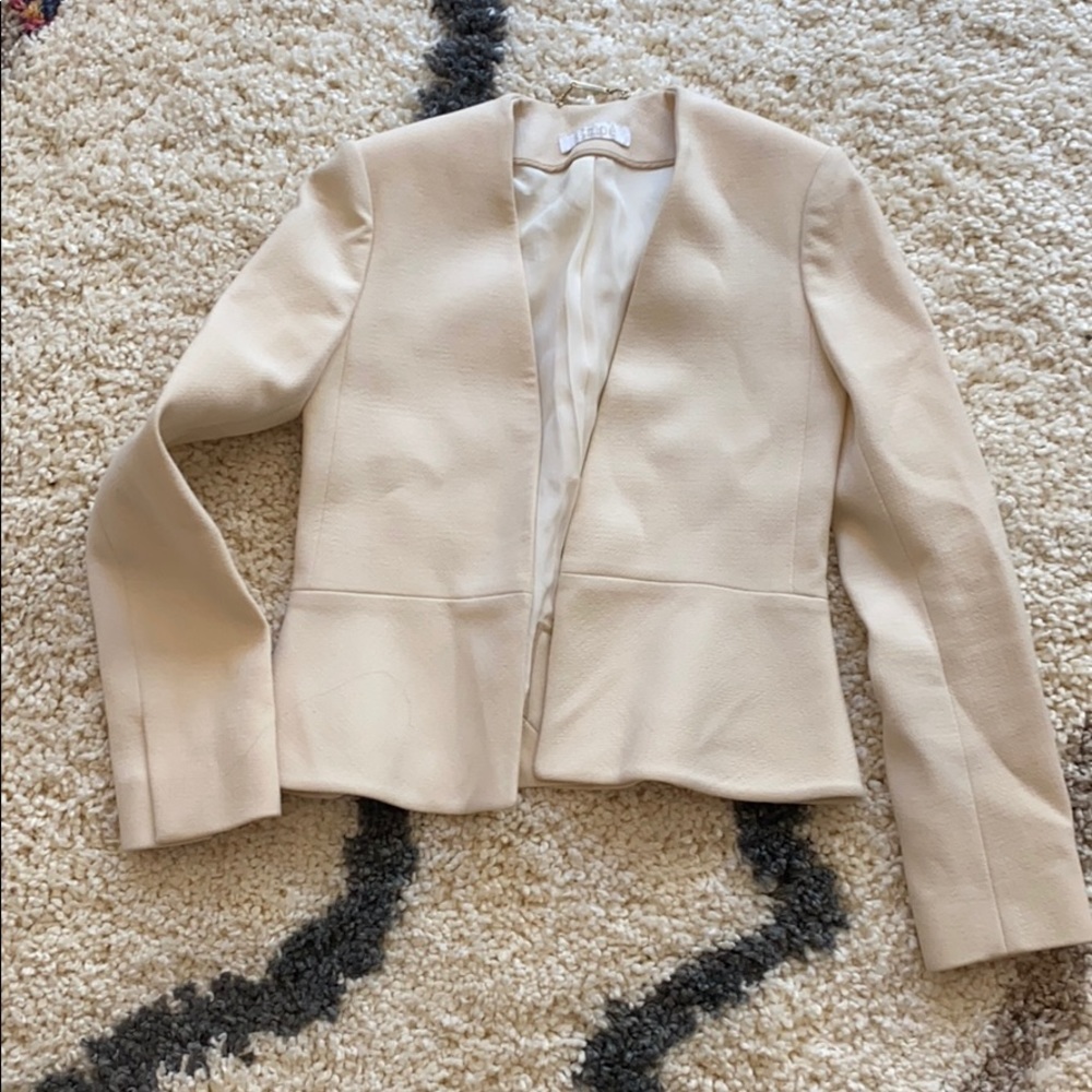 Chloe jacket